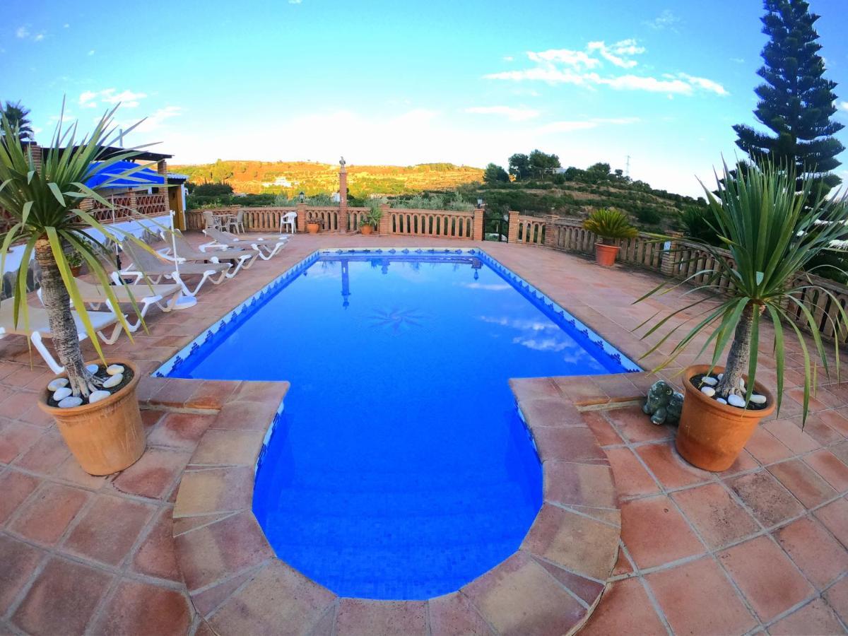 Vila Casa La Araucaria Frigiliana Exteriér fotografie